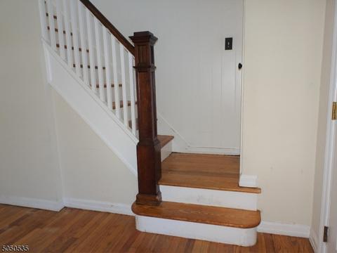 366 E Midland Ave, Paramus, NJ 07652 photo 2