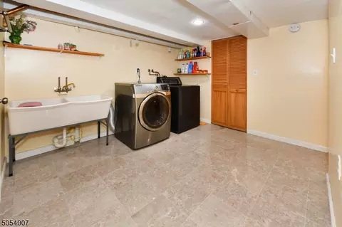 18 Valley Rd, Nutley, NJ 07110 photo 22