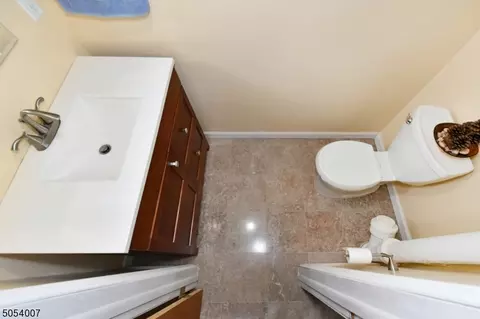 18 Valley Rd, Nutley, NJ 07110 photo 23