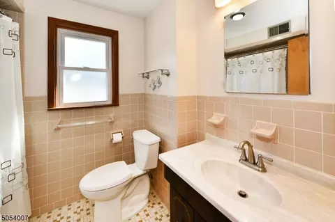 18 Valley Rd, Nutley, NJ 07110 photo 19