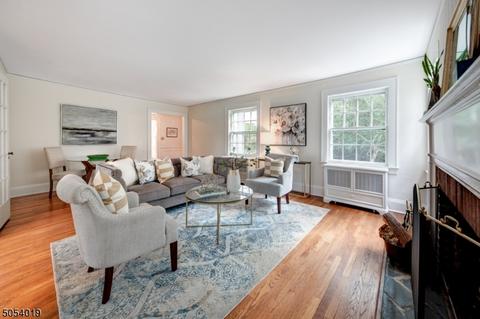 9 Crest Acre Ct, Summit, NJ 07901 photo 2