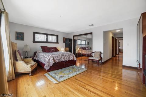 46 Riverview Ter, Upper Saddle River, NJ 07458 photo 17