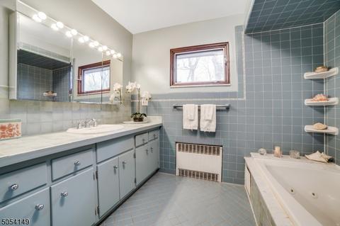 46 Riverview Ter, Upper Saddle River, NJ 07458 photo 18
