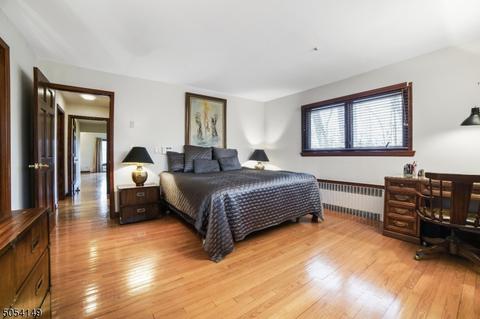 46 Riverview Ter, Upper Saddle River, NJ 07458 photo 13