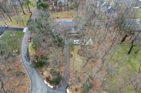46 Riverview Ter, Upper Saddle River, NJ 07458 photo 1