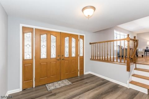 27 Mandon Dr, Wayne, NJ 07470 photo 3