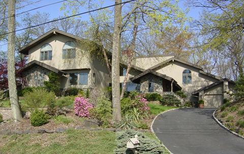 2649 Farview Dr, Mountainside, NJ 07092 photo 1