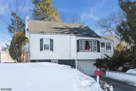 8 Lyncrest Ter, Wayne, NJ 07470 photo 1