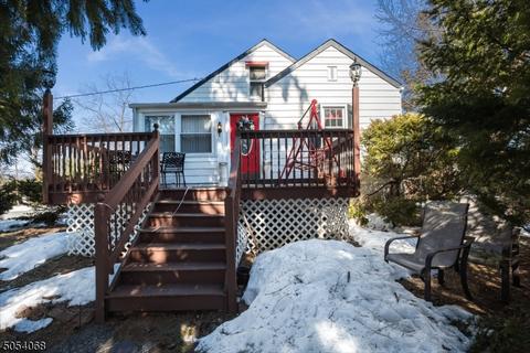 8 Lyncrest Ter, Wayne, NJ 07470 photo 23