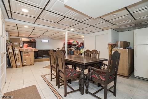 8 Lyncrest Ter, Wayne, NJ 07470 photo 17