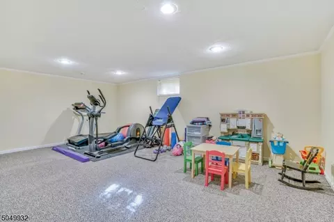 21 Highlands Ave, Springfield, NJ 07081 photo 18