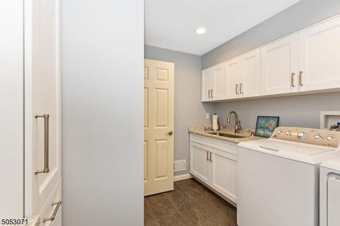 90 Circle Ave, Wayne, NJ 07470 photo 23