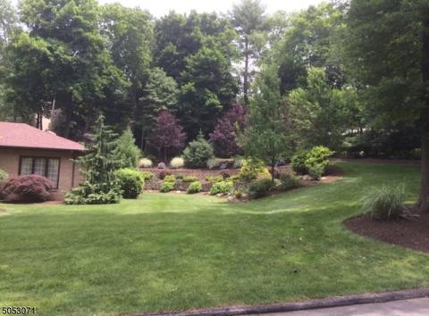 90 Circle Ave, Wayne, NJ 07470 photo 3