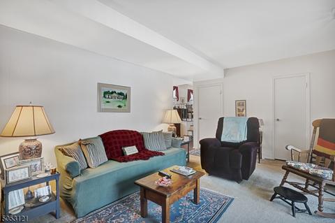 74 Fairview Dr E, Basking Ridge, NJ 07920 photo 10