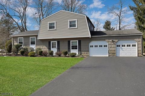 74 Fairview Dr E, Basking Ridge, NJ 07920 photo 1