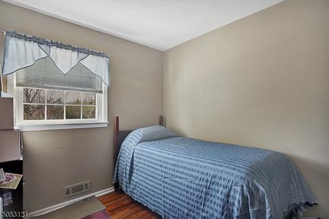 74 Fairview Dr E, Basking Ridge, NJ 07920 photo 17