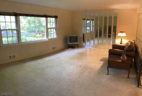 2 Highfield Cir, Mendham, NJ 07945 photo 9