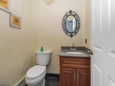 43 Matthew Rd, Wayne, NJ 07470 photo 12