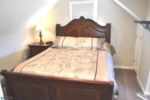 259 Schepis Ave, Saddle Brook, NJ 07663 photo 11