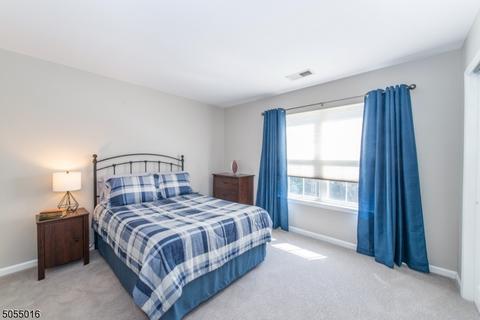 75 Atherton Ct, Wayne, NJ 07470 photo 17