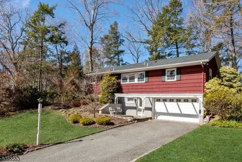 292 Beech Ter, Wayne, NJ 07470 photo 1