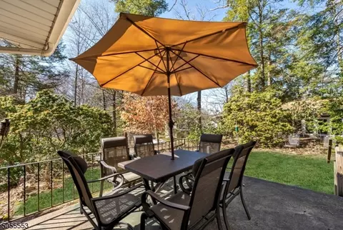 292 Beech Ter, Wayne, NJ 07470 photo 19