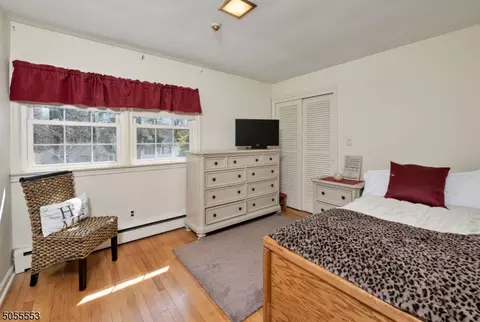 292 Beech Ter, Wayne, NJ 07470 photo 12
