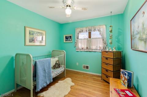 147 Lee Dr, Middlesex, NJ 08846 photo 12