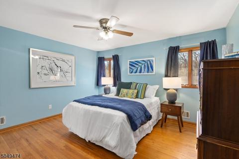 147 Lee Dr, Middlesex, NJ 08846 photo 11