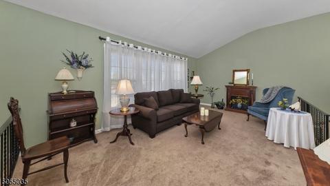 2 Midwood Pl, Wayne, NJ 07470 photo 4