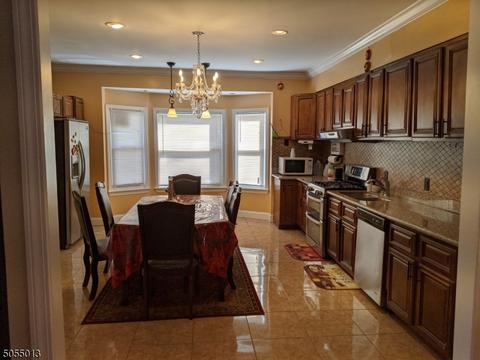 276 E 3rd Ave, Roselle, NJ 07203 photo 9