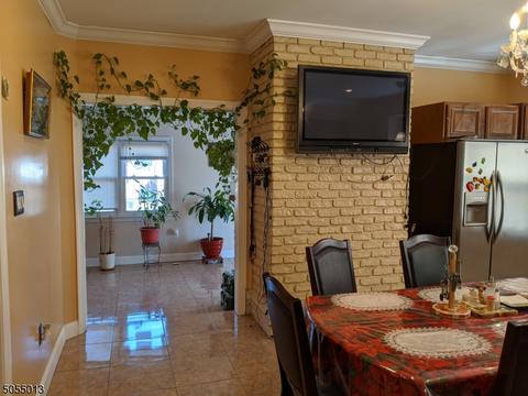 276 E 3rd Ave, Roselle, NJ 07203 photo 10
