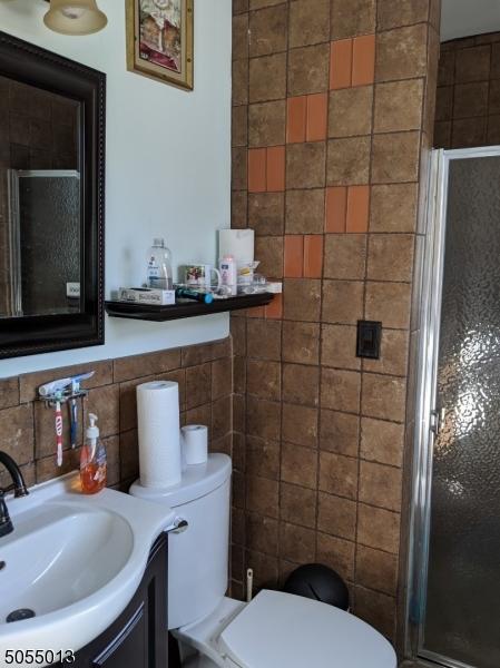 276 E 3rd Ave, Roselle, NJ 07203 photo 13
