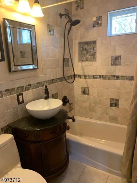 9 Laytham Dr, Wayne, NJ 07470 photo 7