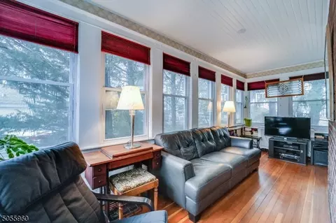 63 Maple St, Millburn, NJ 07041 photo 6