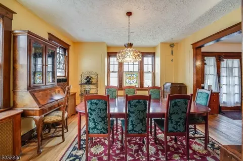 63 Maple St, Millburn, NJ 07041 photo 8