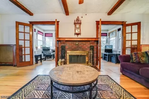 63 Maple St, Millburn, NJ 07041 photo 4
