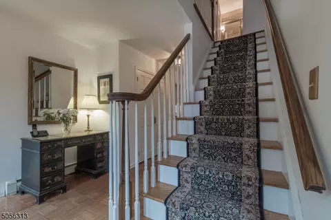 39 Mill Glen Rd, Upper Saddle River, NJ 07458 photo 4