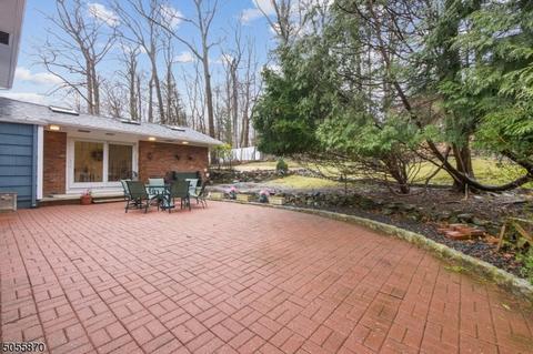 58 Spruce Ter, Wayne, NJ 07470 photo 22