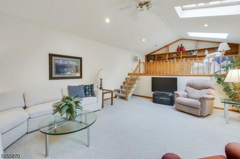 58 Spruce Ter, Wayne, NJ 07470 photo 13