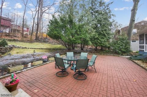 58 Spruce Ter, Wayne, NJ 07470 photo 21