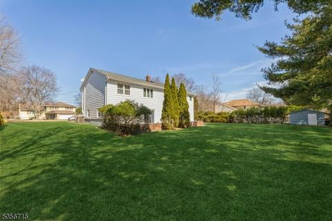 257 Andover Dr, Wayne, NJ 07470 photo 18