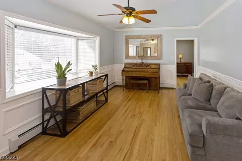 9 Corwin St, Randolph, NJ 07869 photo 4