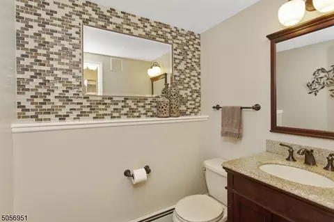 9 Corwin St, Randolph, NJ 07869 photo 18