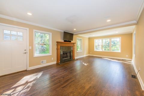 121 Countryside Dr, Summit, NJ 07901 photo 6