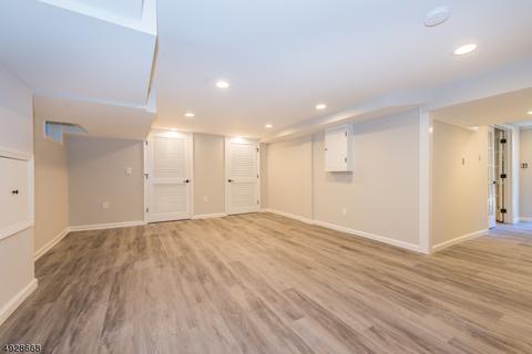 121 Countryside Dr, Summit, NJ 07901 photo 21