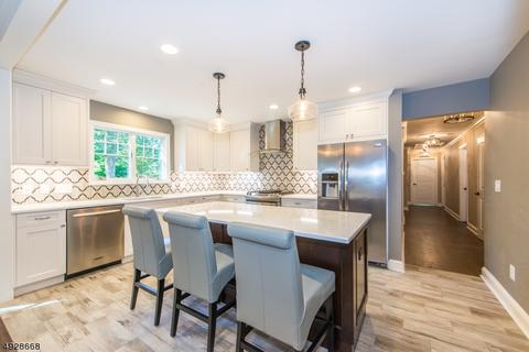121 Countryside Dr, Summit, NJ 07901 photo 9