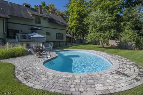 19 Blackburn Rd, Summit, NJ 07901 photo 25