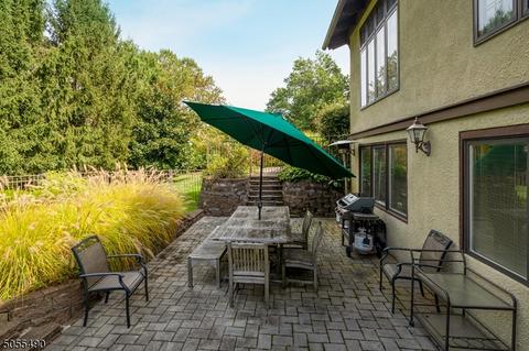19 Blackburn Rd, Summit, NJ 07901 photo 24