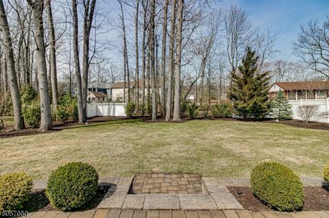 1366 Mohawk Dr, Mountainside, NJ 07092 photo 14